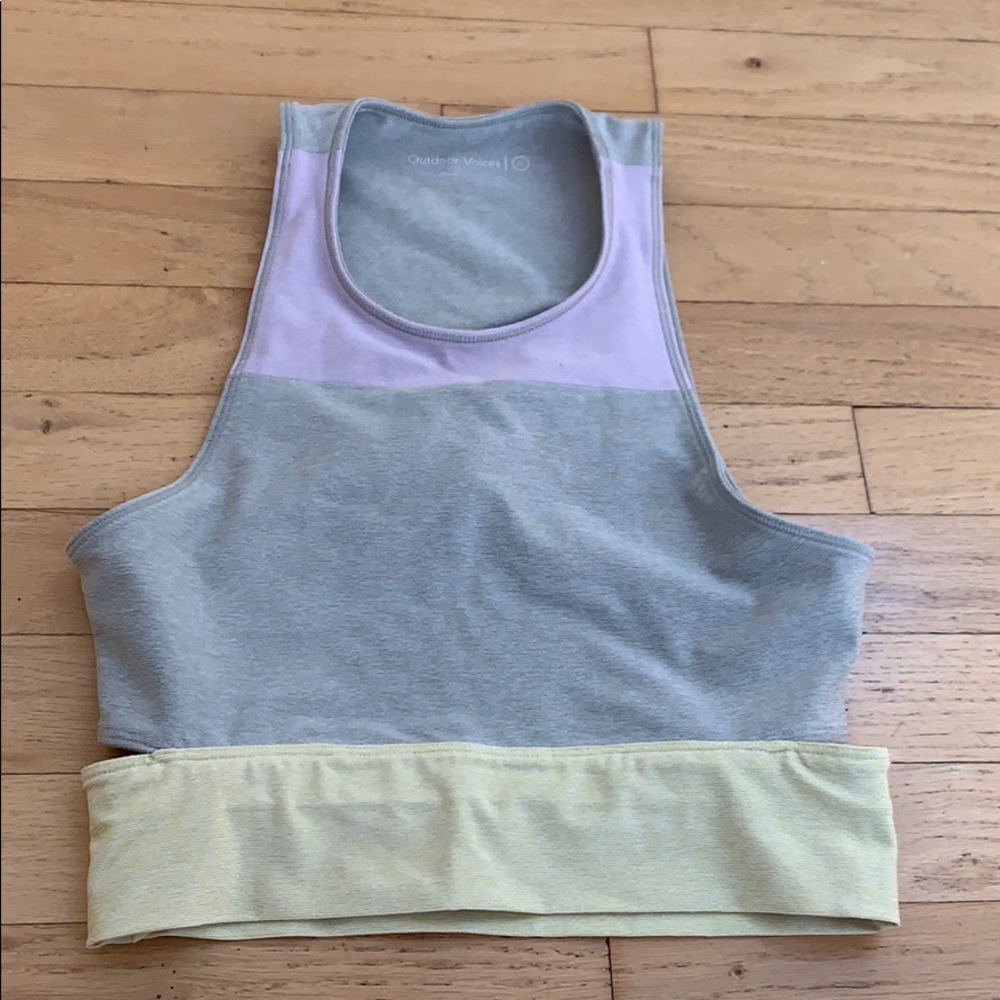 Outdoor Voices slashback crop size S